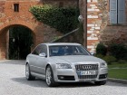 Audi S8 (2005)