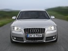 Audi S8 (2005)