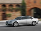 Audi S8 (2005)