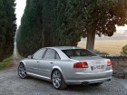 Audi S8 (2005)