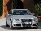 Audi S8 (2005)