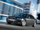 Audi S8 (2005)