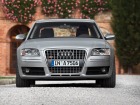 Audi S8 (2005)