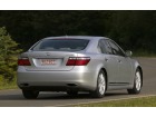 Lexus LS460