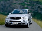 Mercedes Benz ML63 AMG (2005)