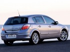 Opel Astra  (2004)