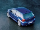 VW Golf R32