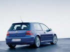 VW Golf R32